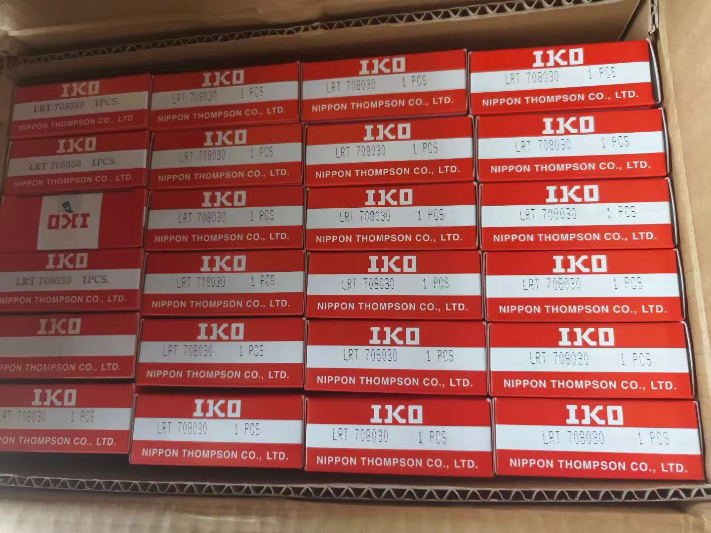 IKO LRT708030